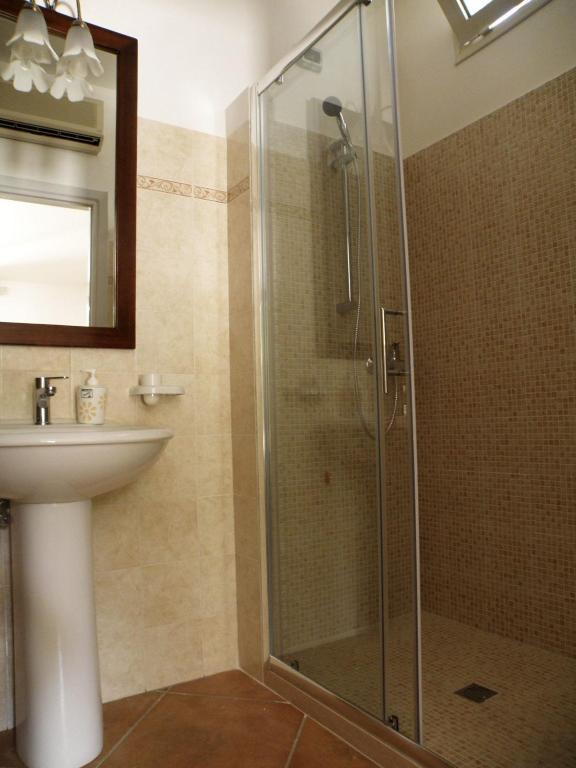 B&B Villa Giuliana Arnesano Bagian luar foto