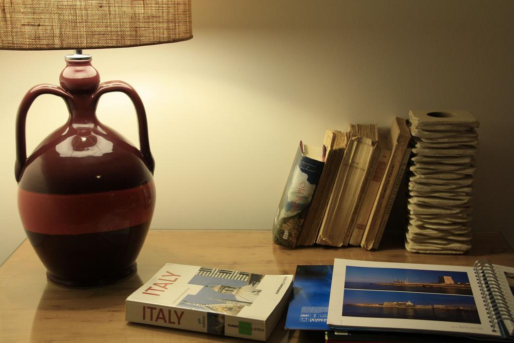 B&B Villa Giuliana Arnesano Bagian luar foto